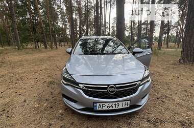 Универсал Opel Astra 2016 в Чернигове