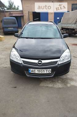 Универсал Opel Astra 2008 в Кривом Роге