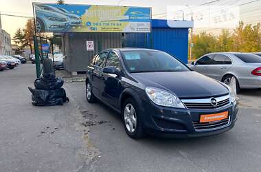 Хетчбек Opel Astra 2007 в Сумах