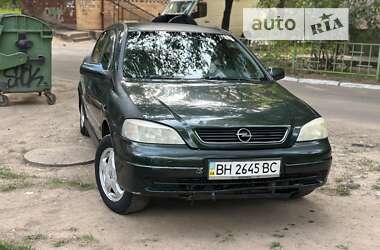 Седан Opel Astra 2003 в Одессе