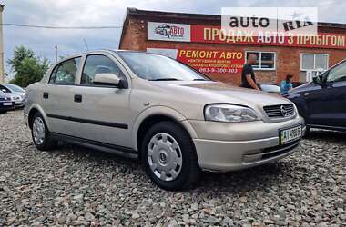 Седан Opel Astra 2007 в Смілі