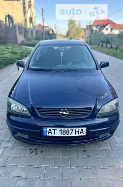 Хетчбек Opel Astra 1998 в Кіцмані