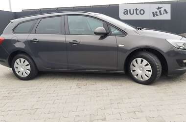 Универсал Opel Astra 2014 в Летичеве