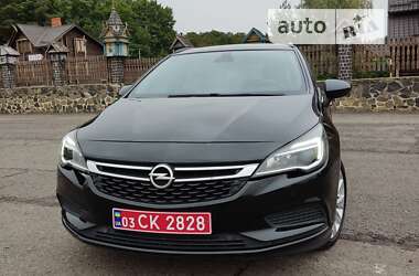 Универсал Opel Astra 2018 в Клевани