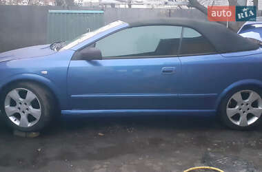 Кабриолет Opel Astra 2003 в 
