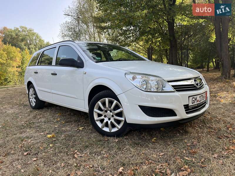 Универсал Opel Astra 2010 в Нежине фото 9 Универсал Opel Astra 2010 в Нежине