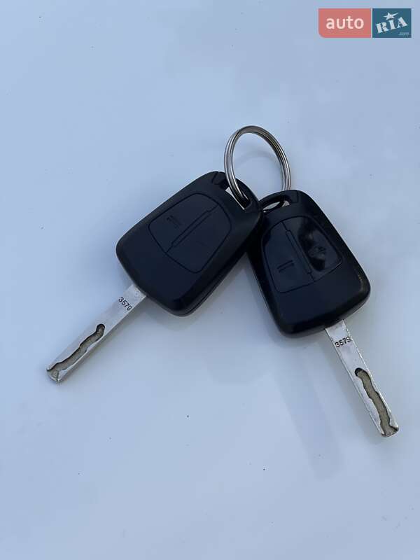 Универсал Opel Astra 2010 в Нежине фото 47 Универсал Opel Astra 2010 в Нежине