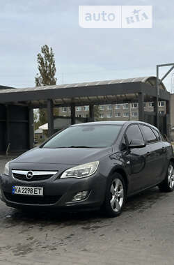 Хэтчбек Opel Astra 2010 в Николаеве