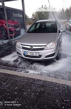 Універсал Opel Astra 2007 в Львові