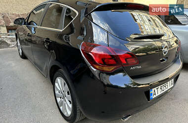 Хетчбек Opel Astra 2010 в Івано-Франківську