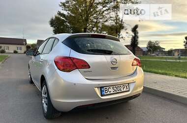 Хетчбек Opel Astra 2009 в Мукачевому