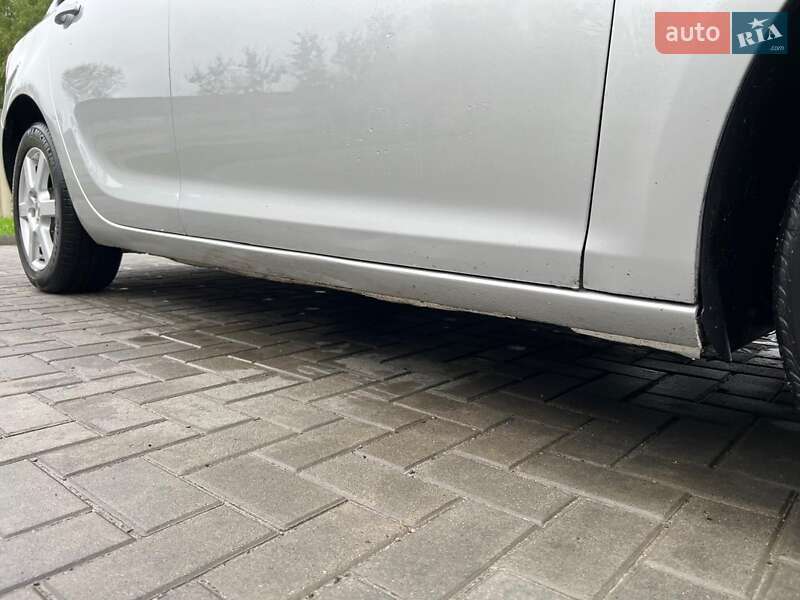 Универсал Opel Astra 2013 в Луцке