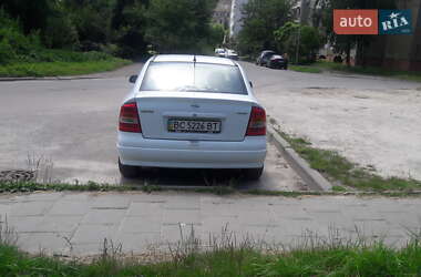 Седан Opel Astra 2008 в Львове