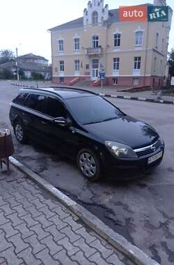 Универсал Opel Astra 2006 в Тлумаче