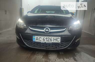 Универсал Opel Astra 2014 в Луцке