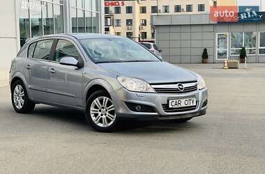 Хетчбек Opel Astra 2008 в Києві