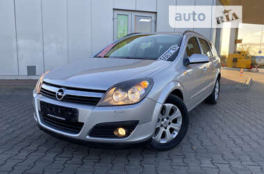 Универсал Opel Astra 2006 в Луцке