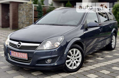 Универсал Opel Astra 2009 в Стрые