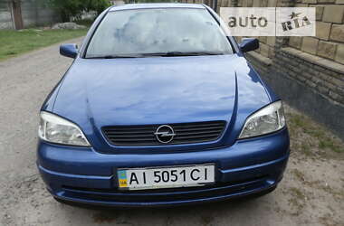 Седан Opel Astra 2002 в Киеве