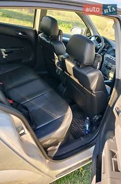 Хетчбек Opel Astra 2007 в Києві