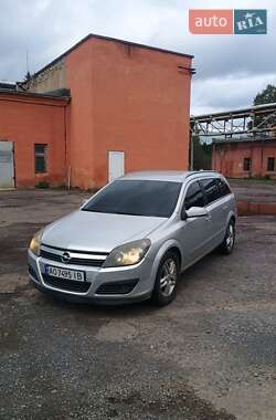 Універсал Opel Astra 2006 в Ужгороді