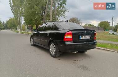 Седан Opel Astra 2006 в Снігурівці