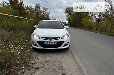 Седан Opel Astra 2015 в Павлограде