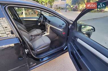 Универсал Opel Astra 2007 в 