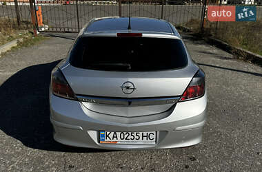 Хэтчбек Opel Astra 2007 в Киеве