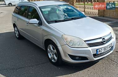 Універсал Opel Astra 2007 в Виноградові