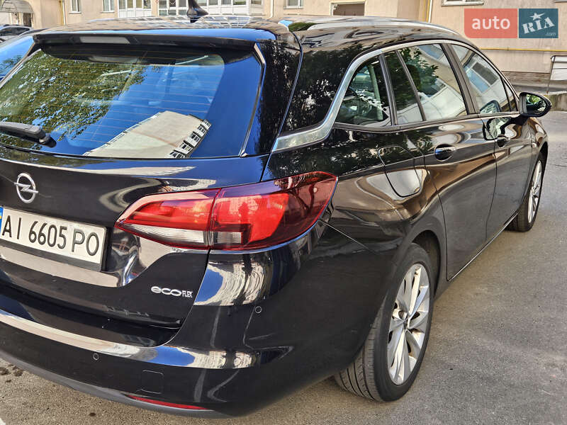 Універсал Opel Astra 2016 в Києві