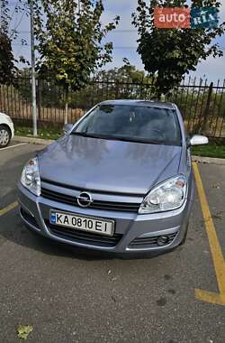 Хэтчбек Opel Astra 2004 в Киеве