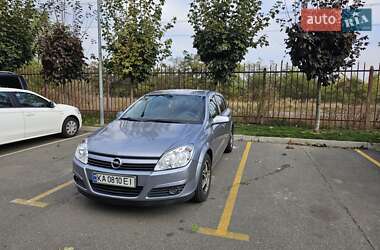 Хэтчбек Opel Astra 2004 в Киеве