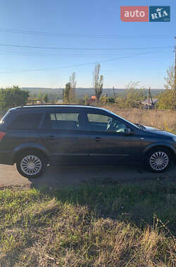 Универсал Opel Astra 2007 в Кривом Роге