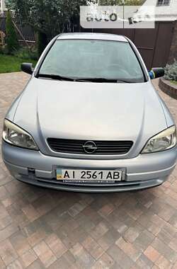 Седан Opel Astra 2004 в Борисполе