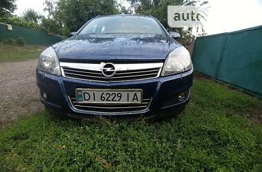 Универсал Opel Astra 2007 в Сквире