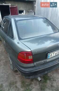 Седан Opel Astra 1992 в 