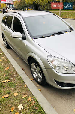 Универсал Opel Astra 2008 в Чернигове