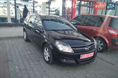 Універсал Opel Astra 2005 в Косові