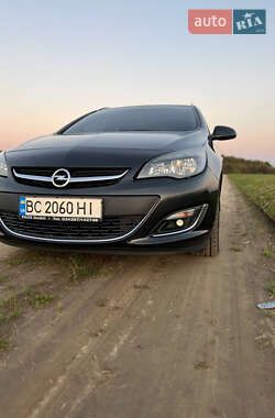 Универсал Opel Astra 2015 в 