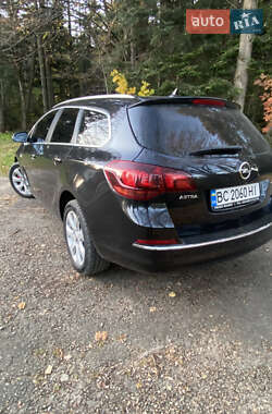 Универсал Opel Astra 2015 в 