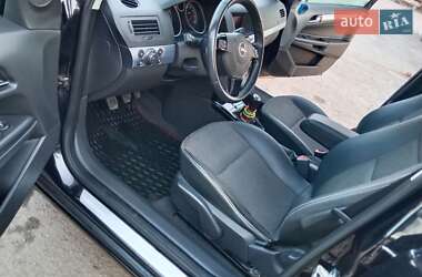 Универсал Opel Astra 2008 в 