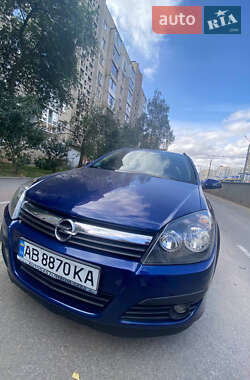 Універсал Opel Astra 2005 в Вінниці