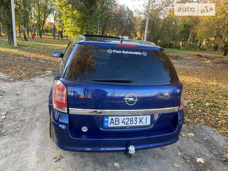 Универсал Opel Astra 2008 в Киеве