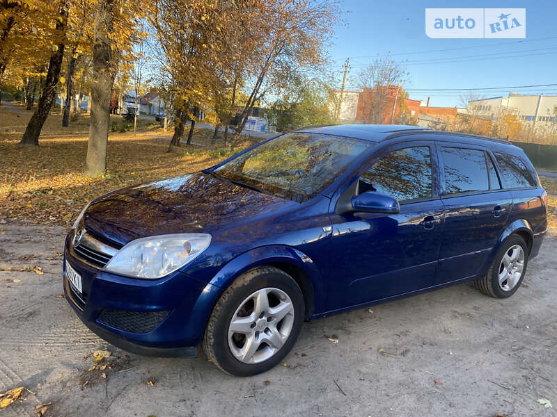Универсал Opel Astra 2008 в Киеве