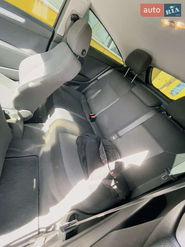 Хэтчбек Opel Astra 2009 в Ровно