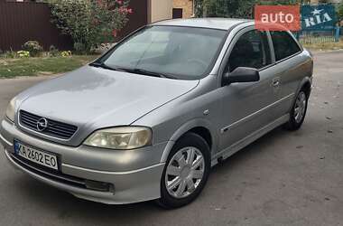 Хэтчбек Opel Astra 2000 в Борисполе