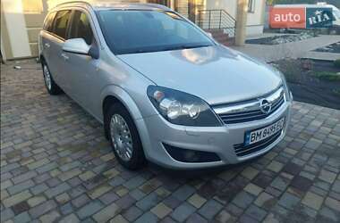 Універсал Opel Astra 2011 в Конотопі