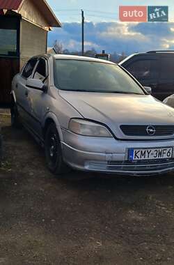 Хэтчбек Opel Astra 2001 в  фото 2 Хэтчбек Opel Astra 2001 в