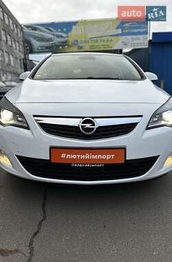 Хэтчбек Opel Astra 2010 в Сумах